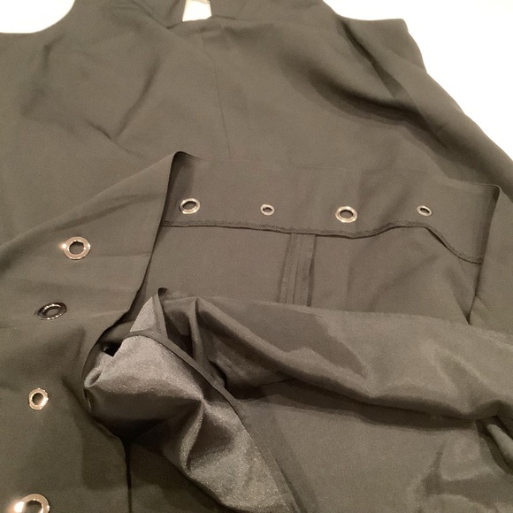 NEW Alex Marie Dress Size 14 Black VNeck Sleeveless Poetic Elegance Grommets - Picture 9 of 12